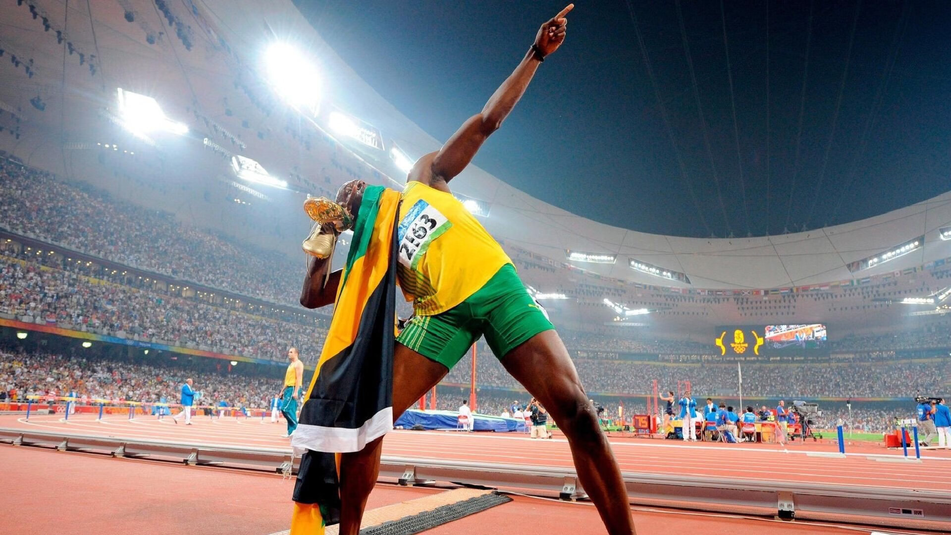 开云APP-西甲国家德比，当足球场上的火箭射穿掘金神话