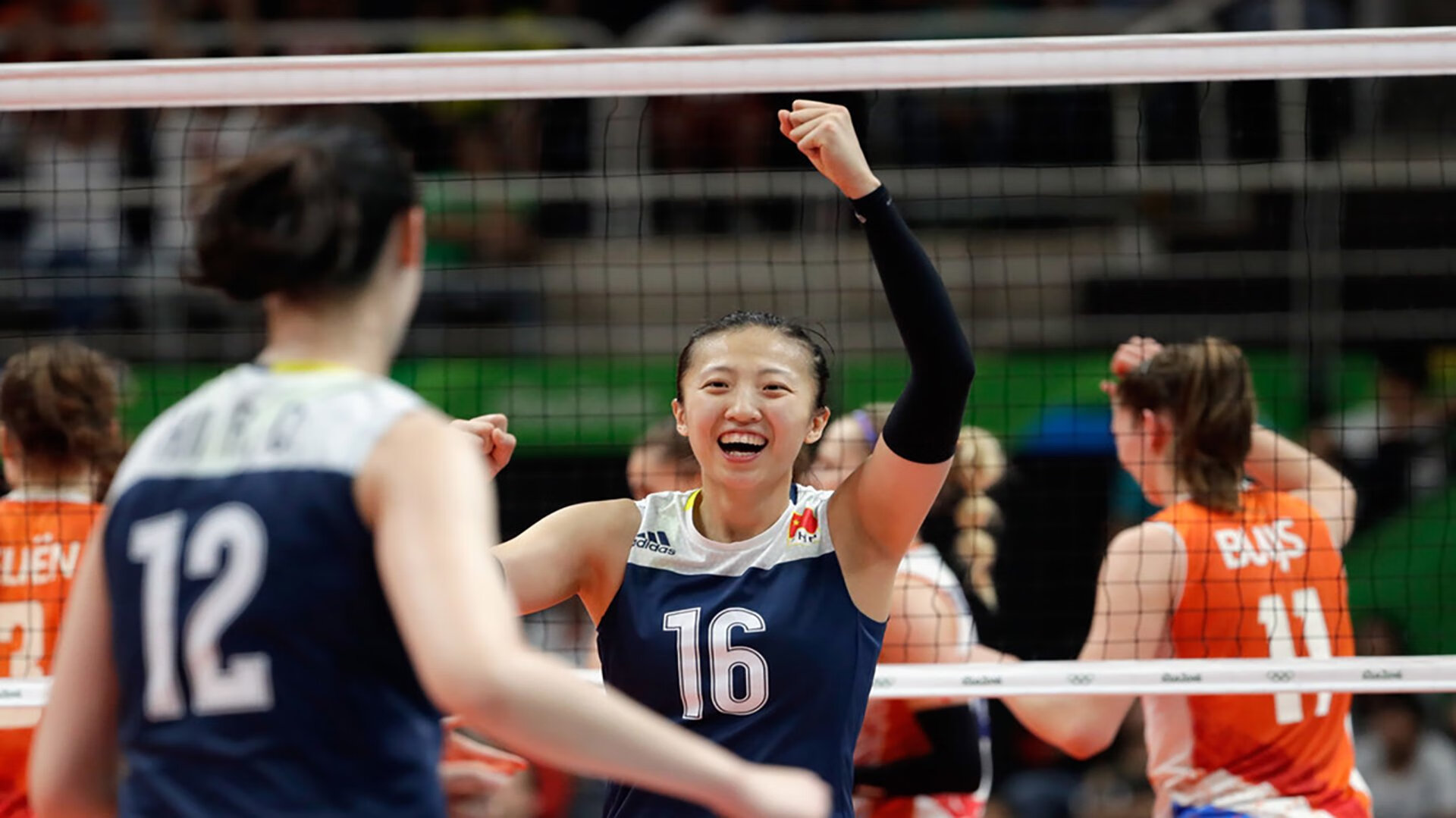 开云体育世界杯-维尼修斯舞动北美，墨西哥城见证血色黎明—2026世界杯豪门对决的狂野序章